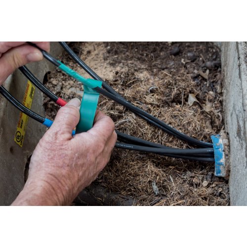 3M vinyl tape 19x20 wit T35 351920WH - 3m electrical tape color marking application in a harsh environement underground shot 2 - 5032611