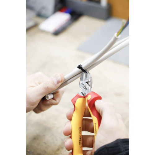 WIHA Zijkniptang Professional Electric DynamicJoint&reg; 1000V VDE Z12106 - 9f08e68f bb52 42b3 a97b fea0dbf47589 - 20014297