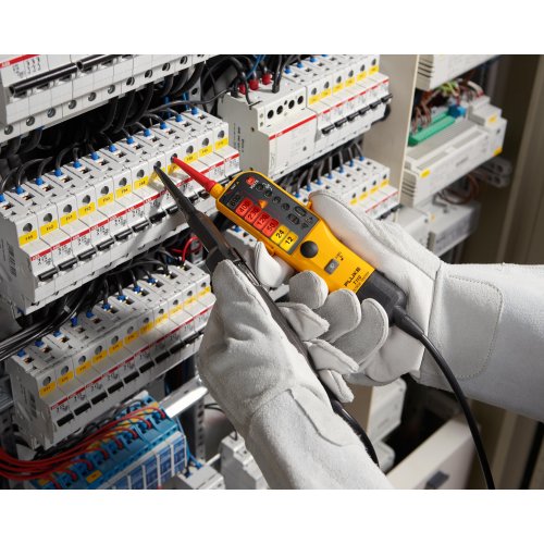 Fluke Spannings- en doorbeltester met schakelbare belasting - F t110 02a h - 20011624