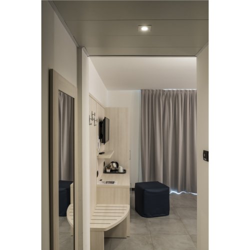 SLV NEW TRIA I MR16 downlight, vierkant, mat wit, max. 50 W, incl. spiraal - Slv 113501 a1 rgb - 20208421